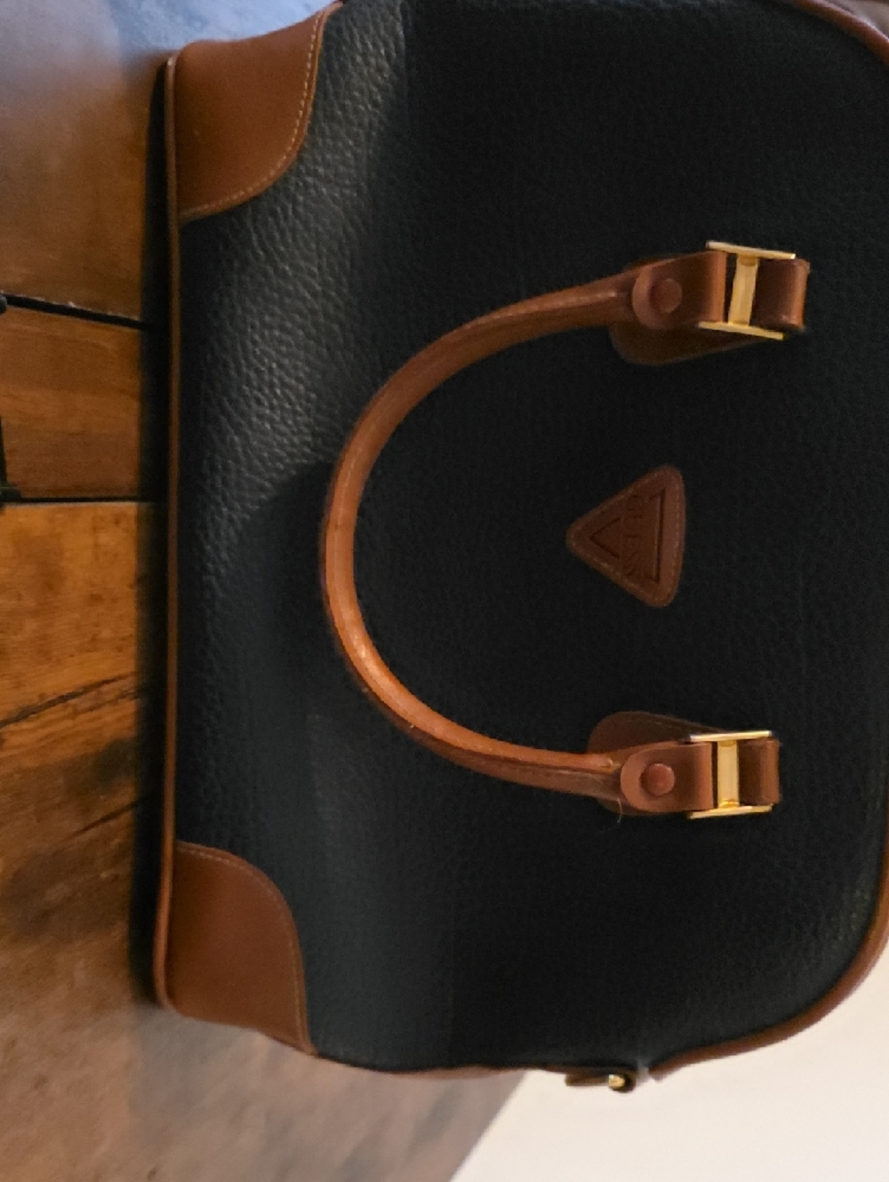 GUESS Navy and Brown Pebble-Textured Leather Messenger Bag -10 - Picture 6 of 6